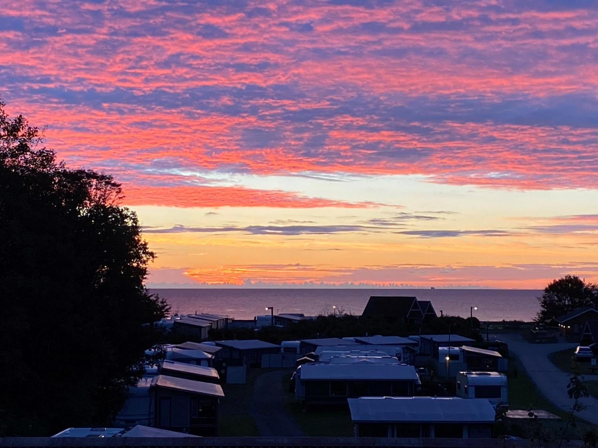 Svalereden Strand Camping Cottages Sæby Kültér fotó