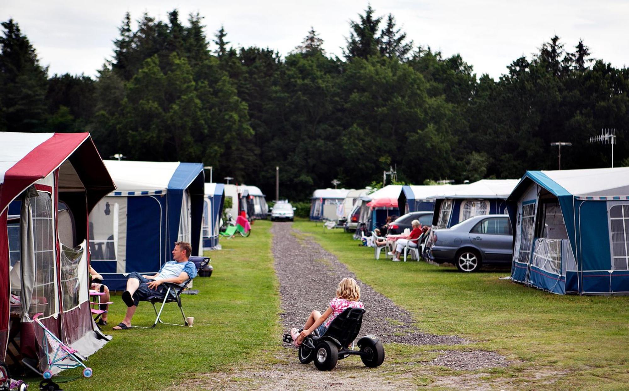 Svalereden Camping Cottages Sæby Kültér fotó