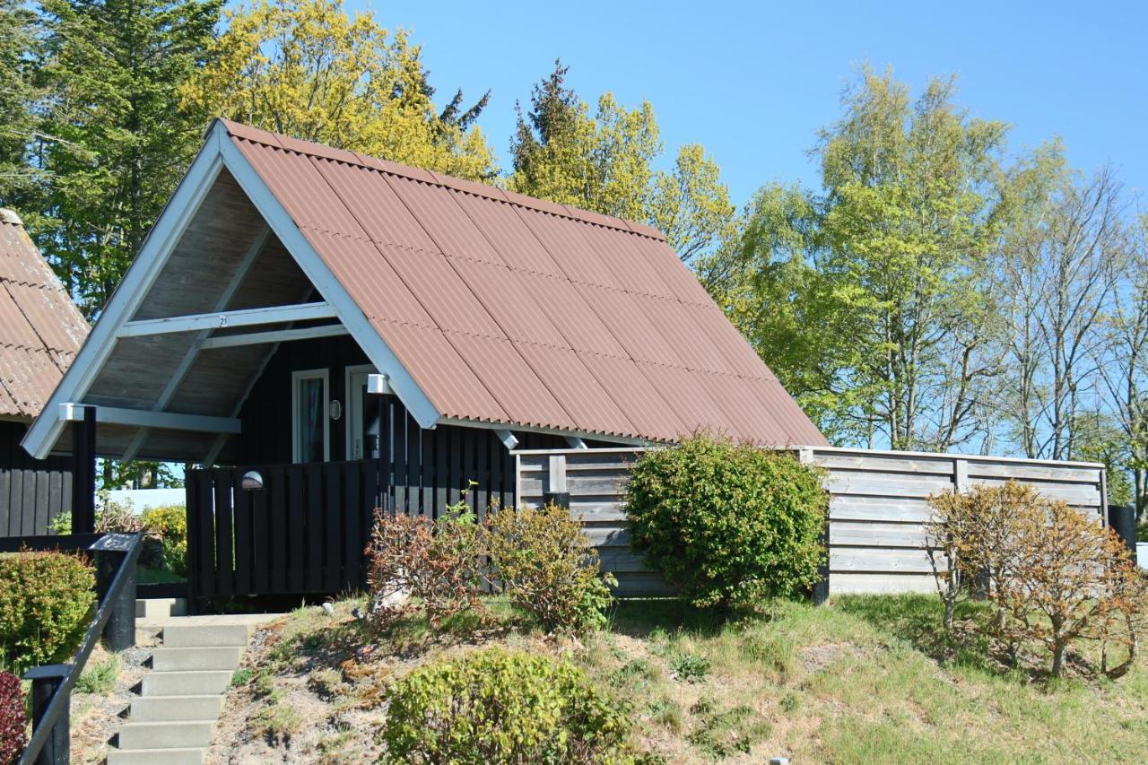 Svalereden Camping Cottages Sæby Kültér fotó